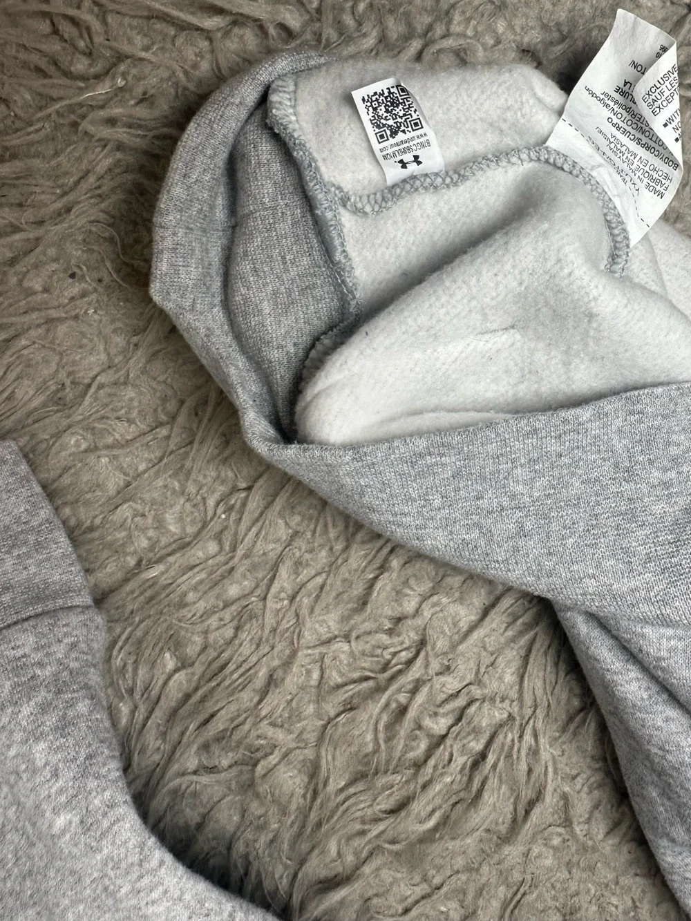 Under Armour Heather Gray Pullover Hoodie Sweatshirt Kangaroo Pocket